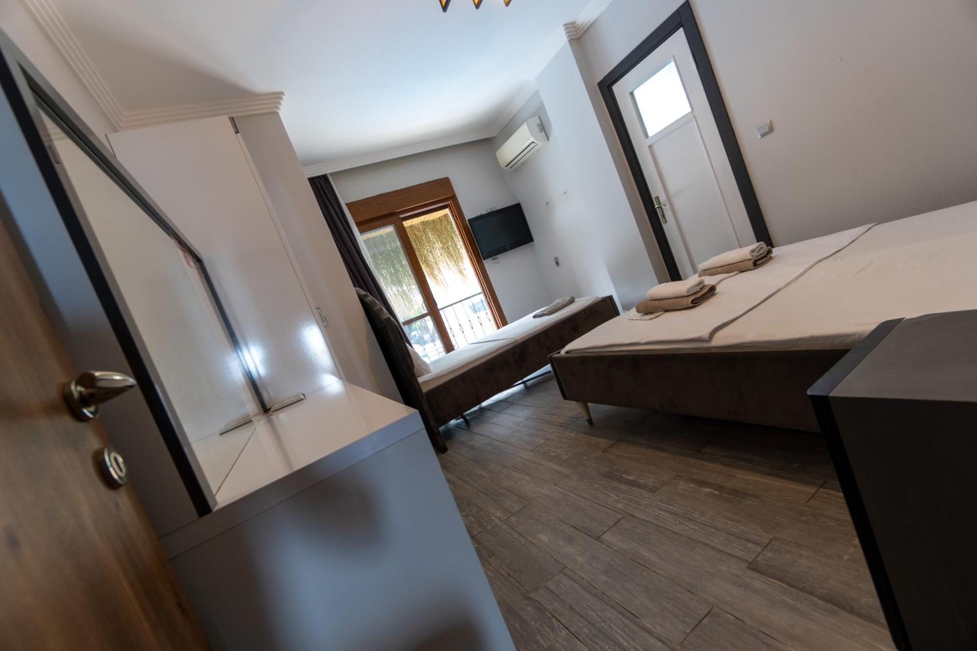 Stone House Butik Otel Izmir Eksteriør billede