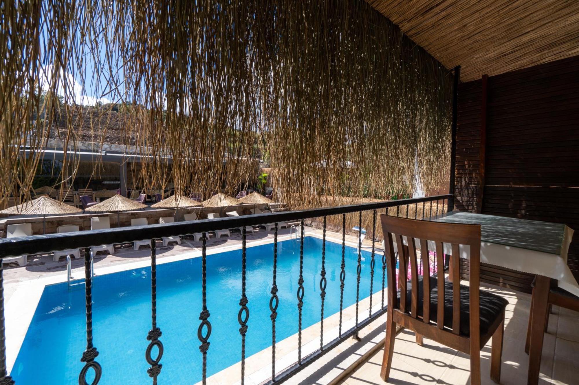 Stone House Butik Otel Izmir Eksteriør billede